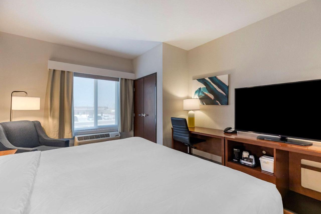 Comfort Inn & Suites Bennett Strasburg Dış mekan fotoğraf